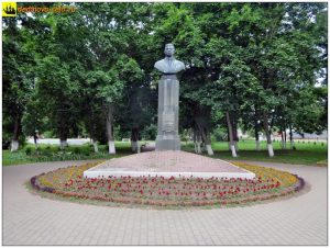 Бюст Ф.С. Генералова в парке его имени. 2016г.[